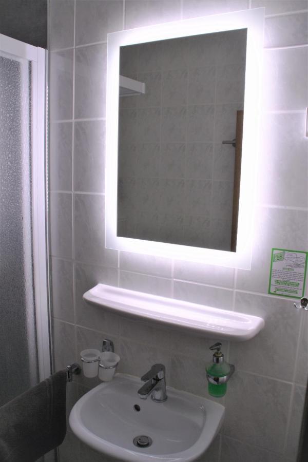 Hotel Waldschloesschen Dankmarshausen Εξωτερικό φωτογραφία